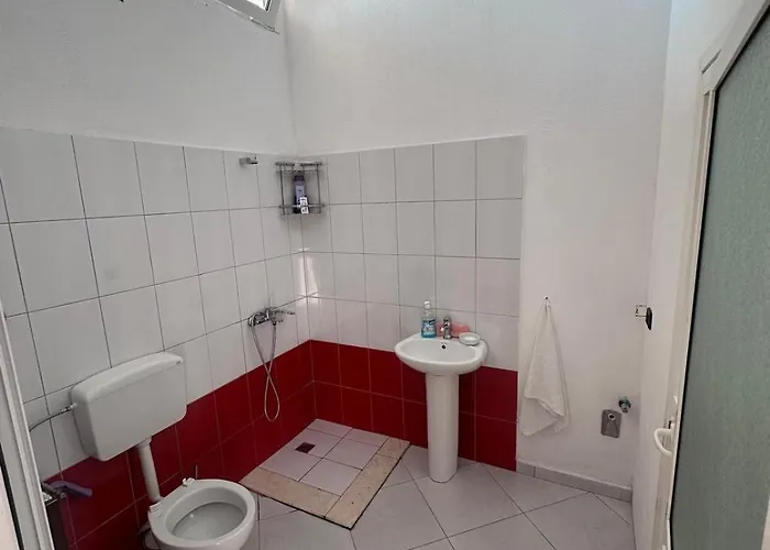 Apartment Cozy Vacation In Hamallaj